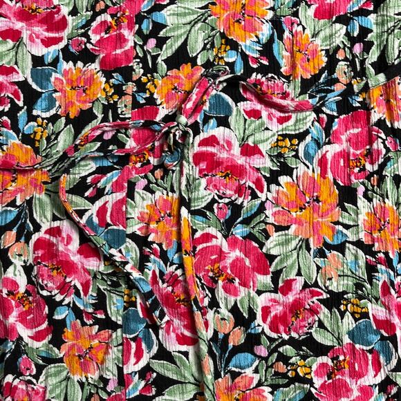 Torrid Black Floral Crinkle Gauze Hi-Low Tunic Top - Multicolor - Size 1 - Picture 12 of 13